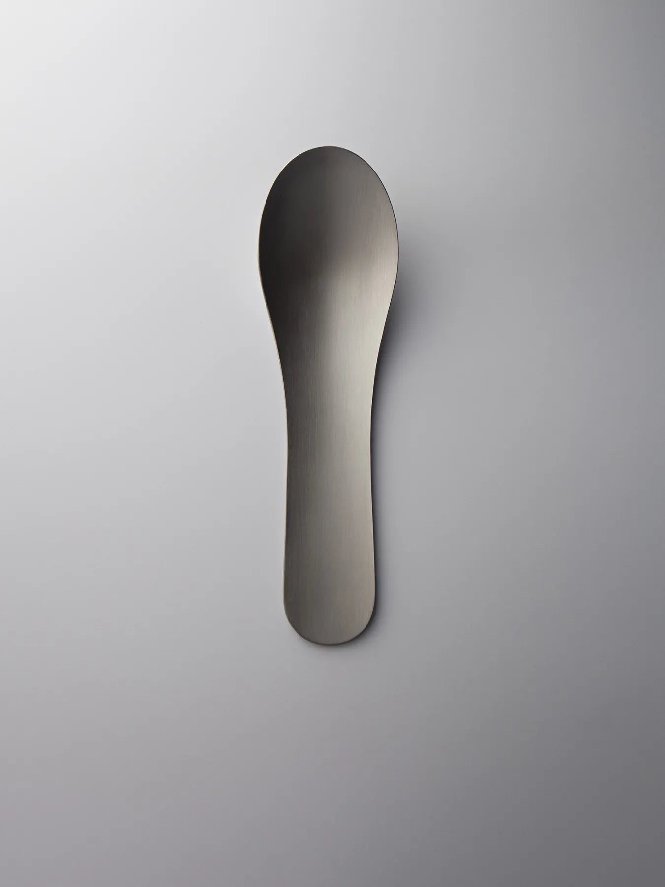 Chinese Spoon in Stainless Steel by SARO レンゲ ステンレス製 – THE