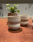 Stoneware Curve Cup in Stone by Kristin Olds ストーンウェア カーブカップ