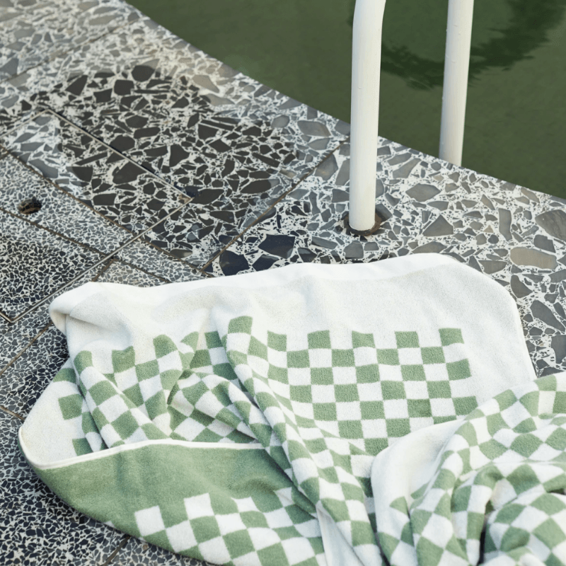 Roman Pool Towel Sage & Chalk by BAINA  ローマンプールタオル セージ&チョーク