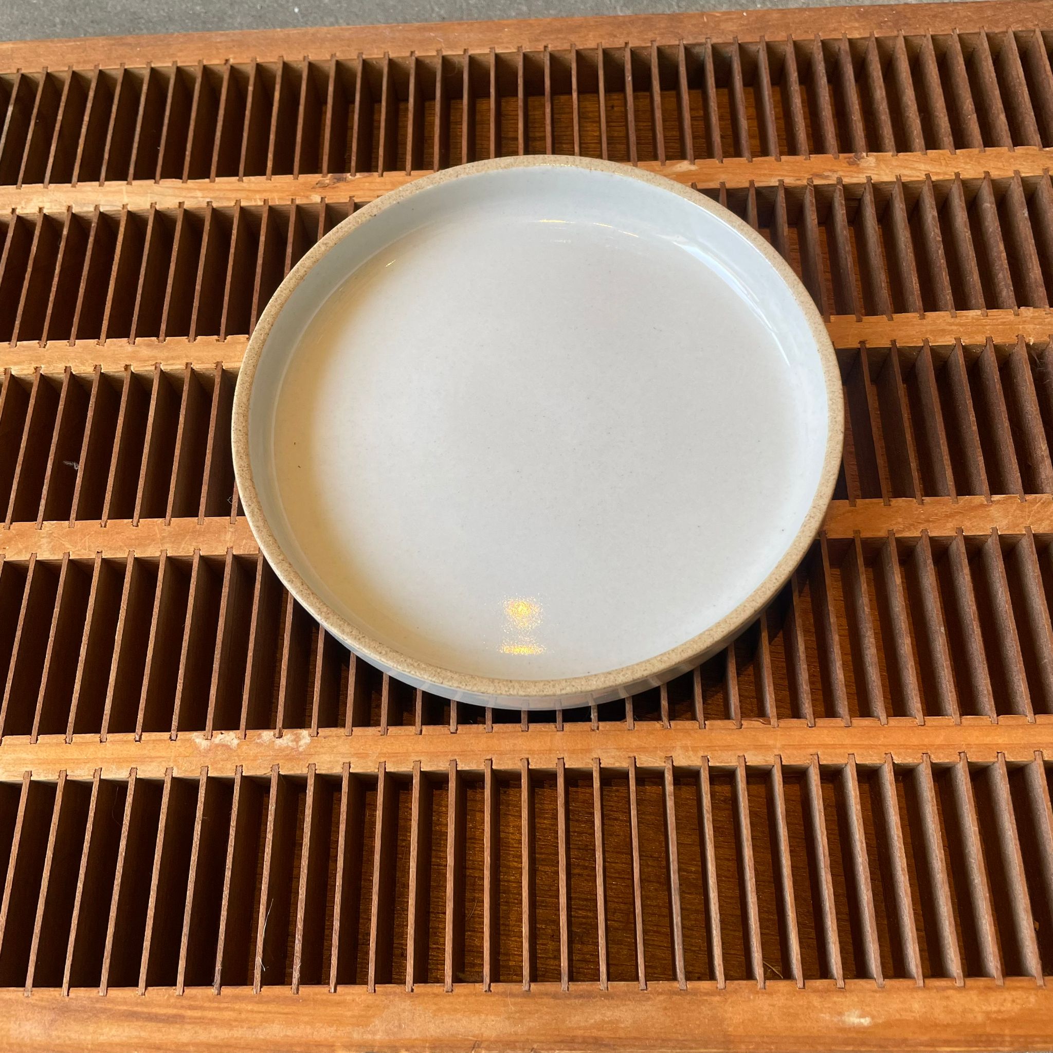 Saucer(Plate) by Hasami Porcelain ソーサー(プレート) ハサミ