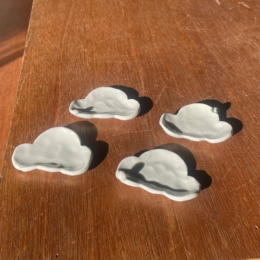 Cloud Dish by Bridget Bodenham　クラウド ディッシュ
