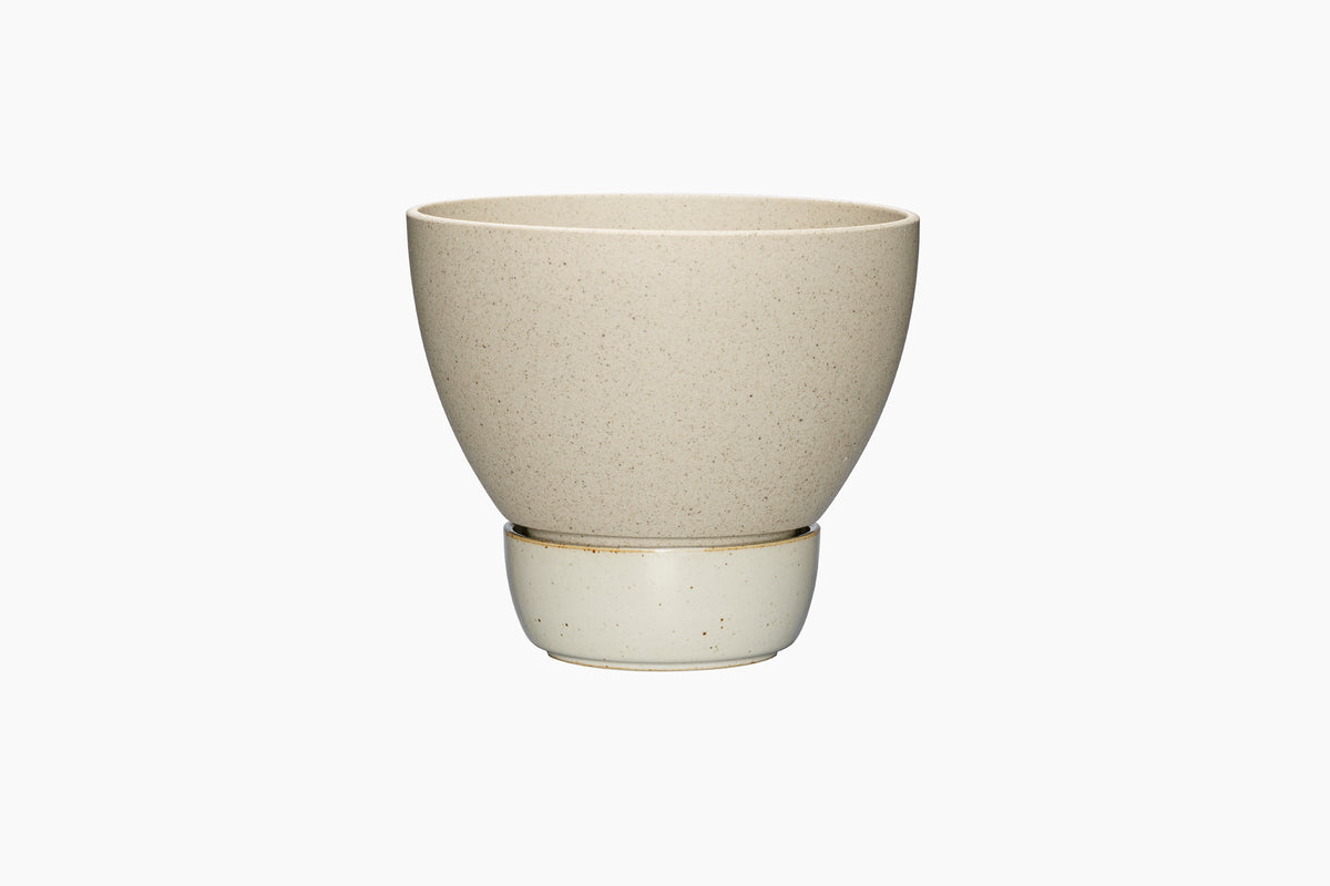 Husk Planter in White