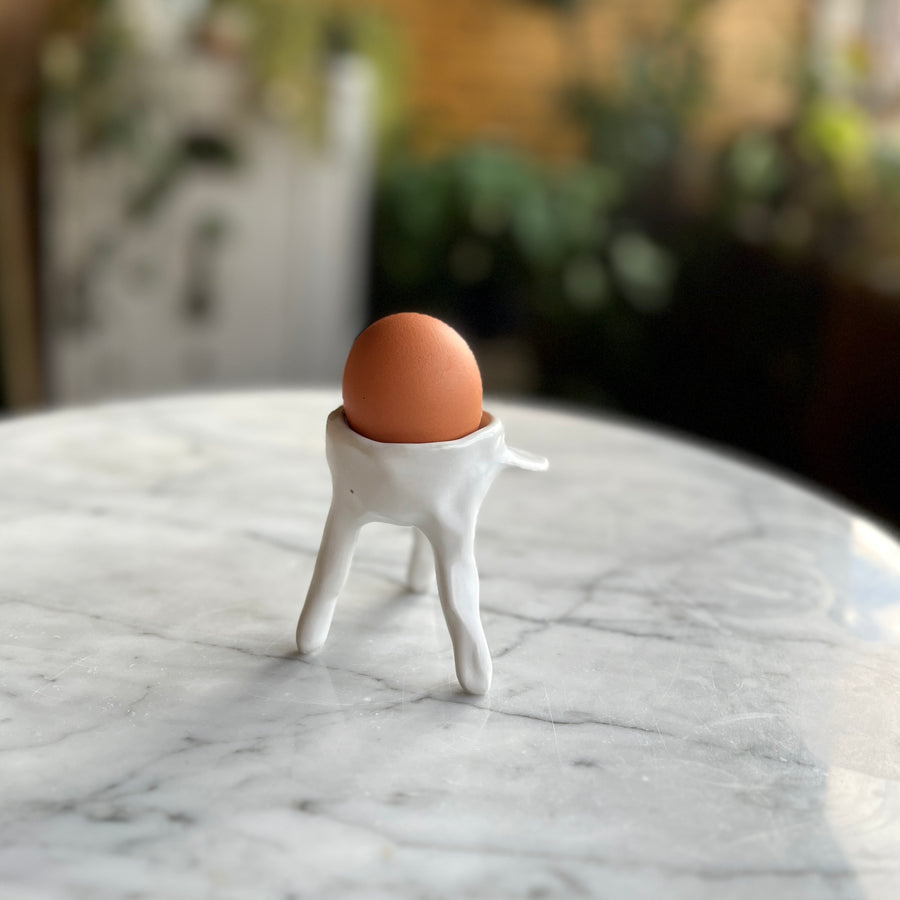Egg Holder by Bridget Bodenham エッグホルダー