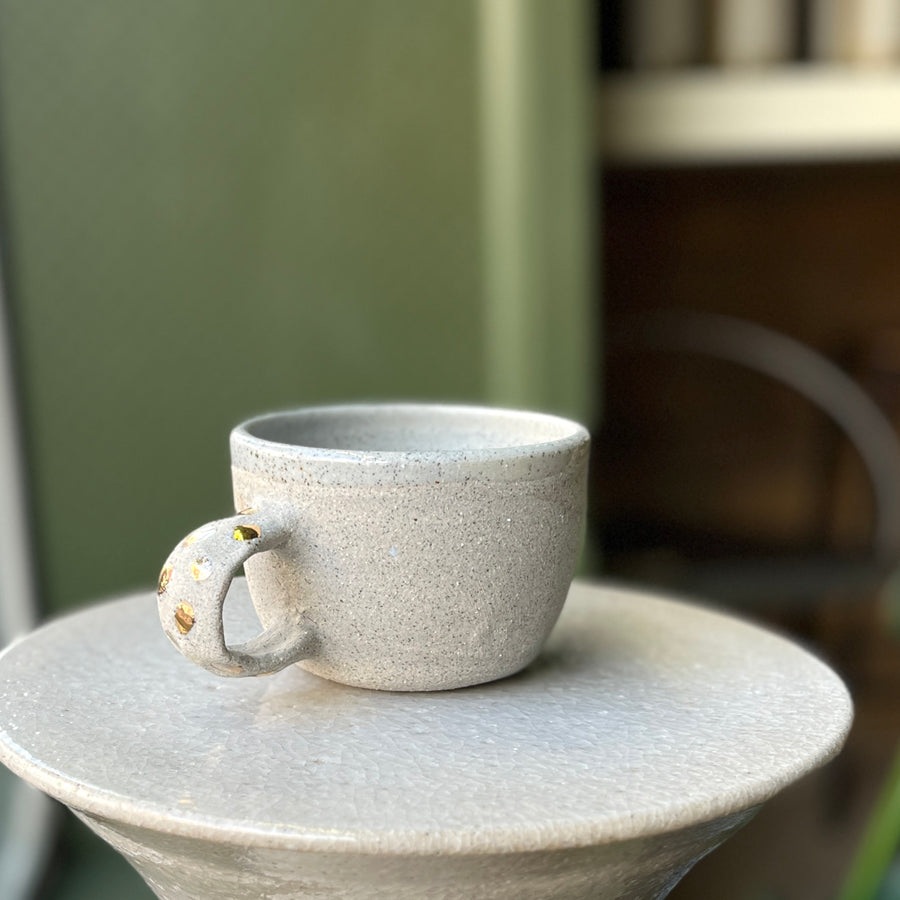 コーヒーカップ by Bridget Bodenham