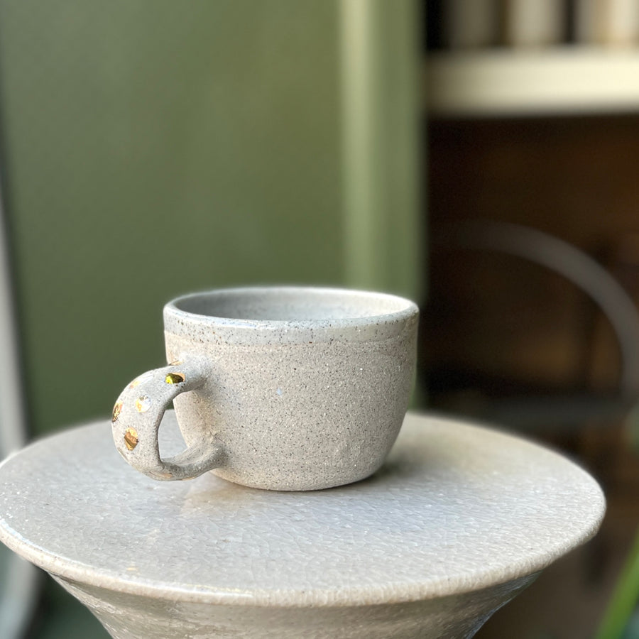 Coffee Cup by Bridget Bodenham　コーヒーカップ