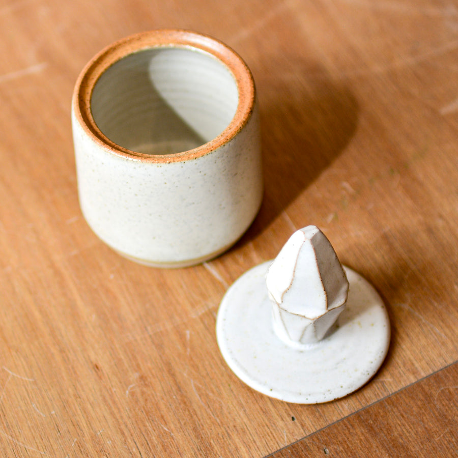 キーパーズジャー by Peta Armstrong Ceramics