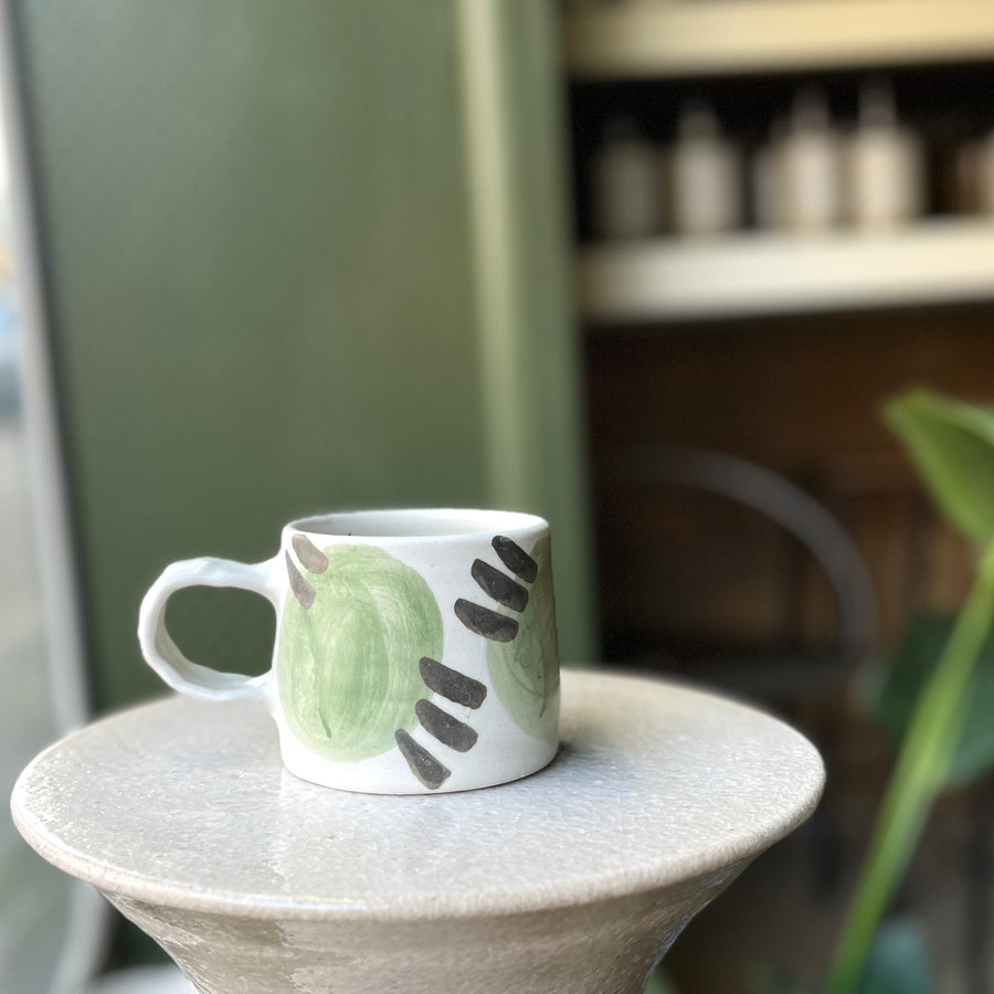 Coffee Cup by Bridget Bodenham　コーヒーカップ