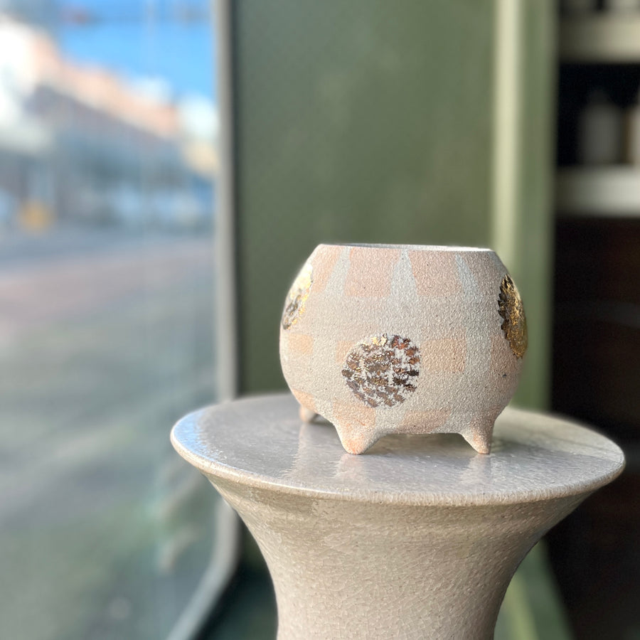 プランター by Bridget Bodenham