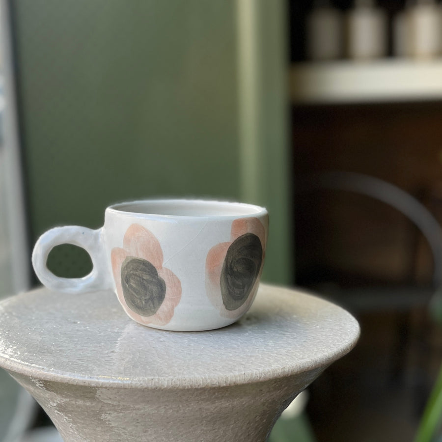 Coffee Cup by Bridget Bodenham　コーヒーカップ