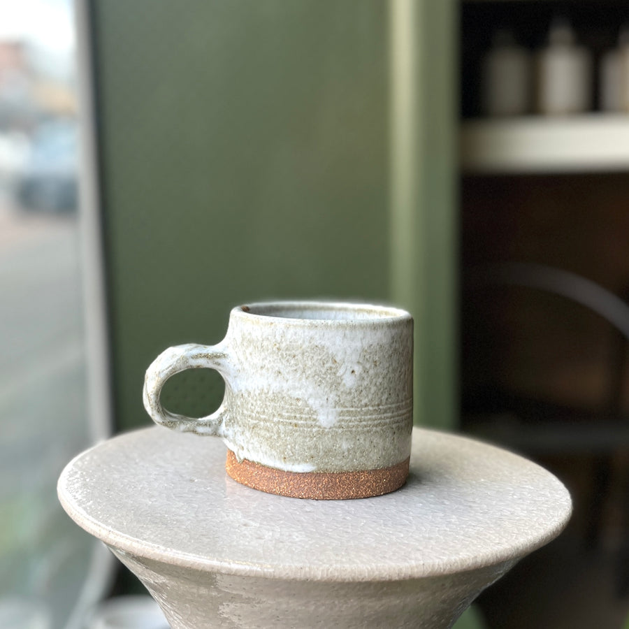 Coffee Cup by Bridget Bodenham　コーヒーカップ