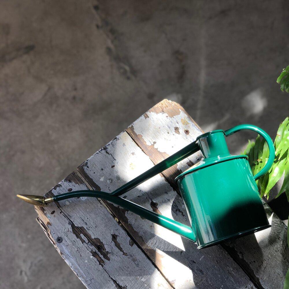 Haws Green Metal Watering Can 1000ml 3