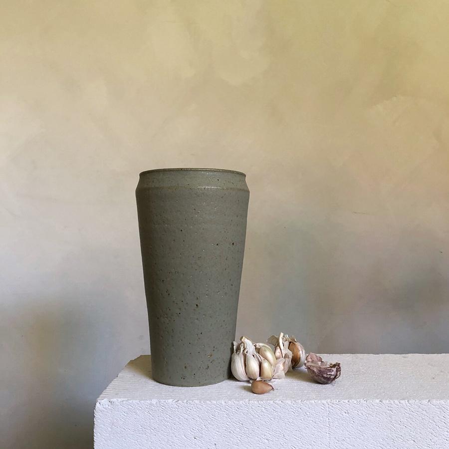 Sage Green Heirloom Flower Vase by Alison Frith　グリーンフラワーベース