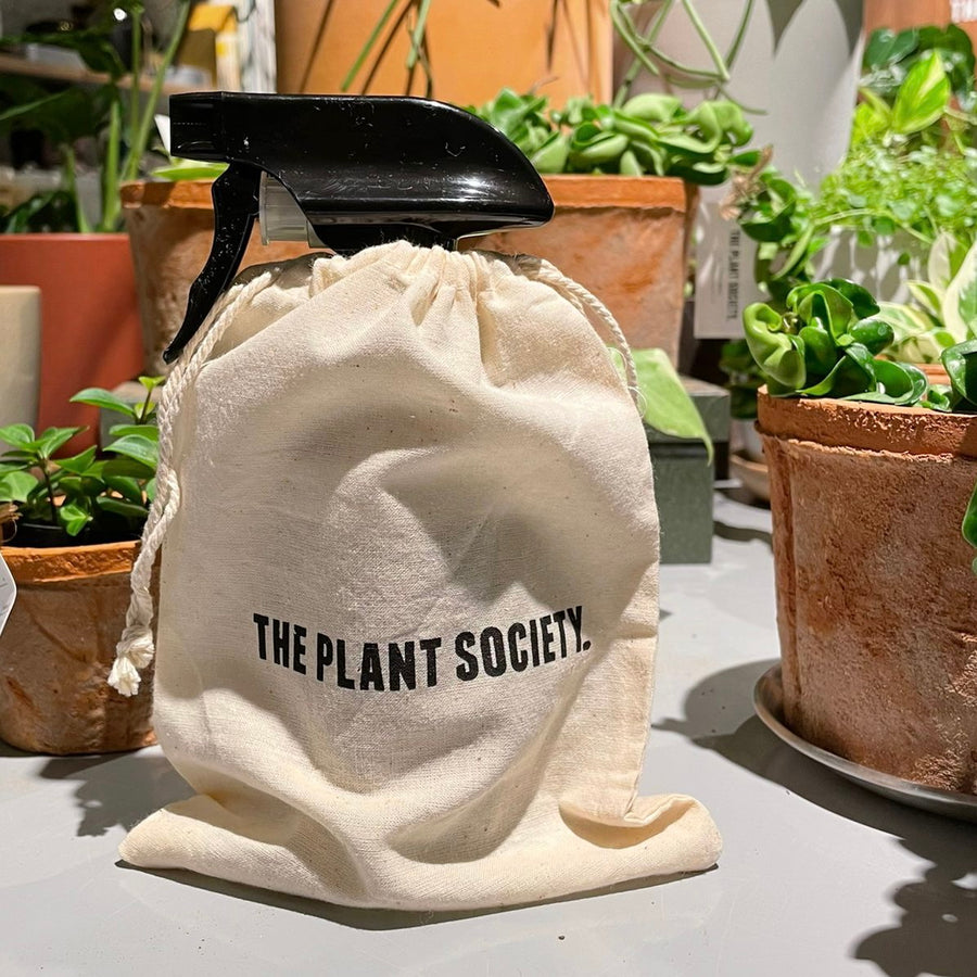 プラントスプレー by The Plant Society（植物ケア用 ミネラル入りニームオイルスプレー）